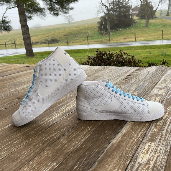 Nike White High Blazers; Carolina Blue Laces; Men’s 13 - Picture 2 of 7
